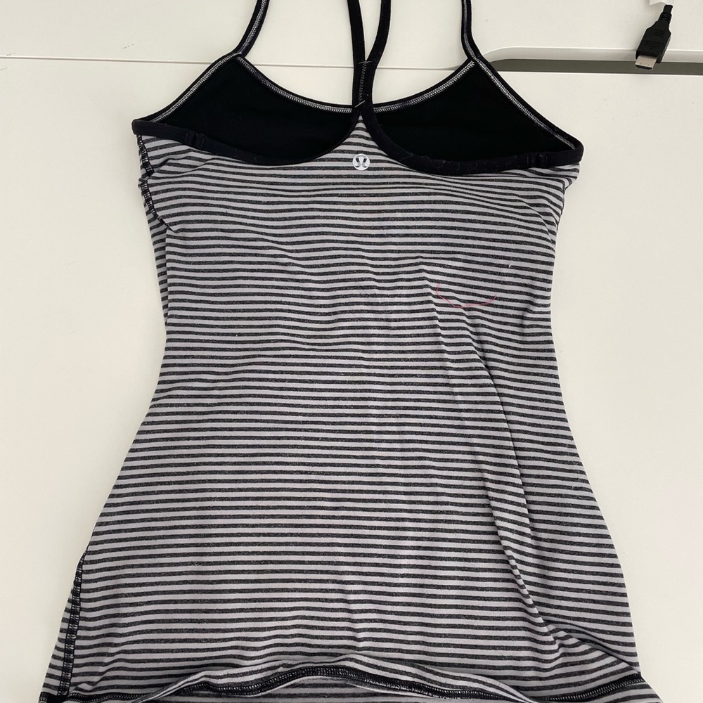 Lululemon Power Y tank